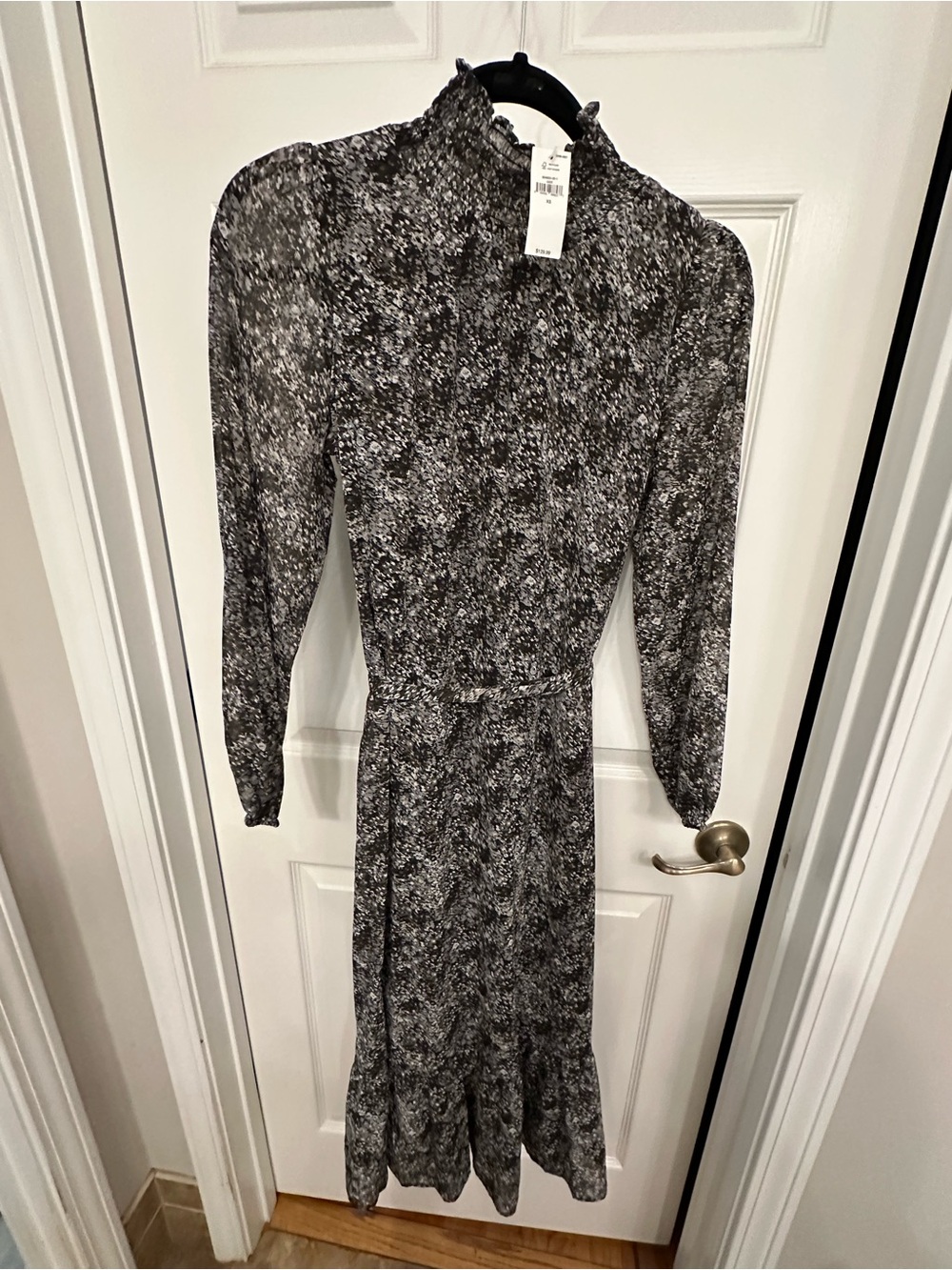 Banana Republic Black & White Printed Long Sleeve Midi Dress NWT